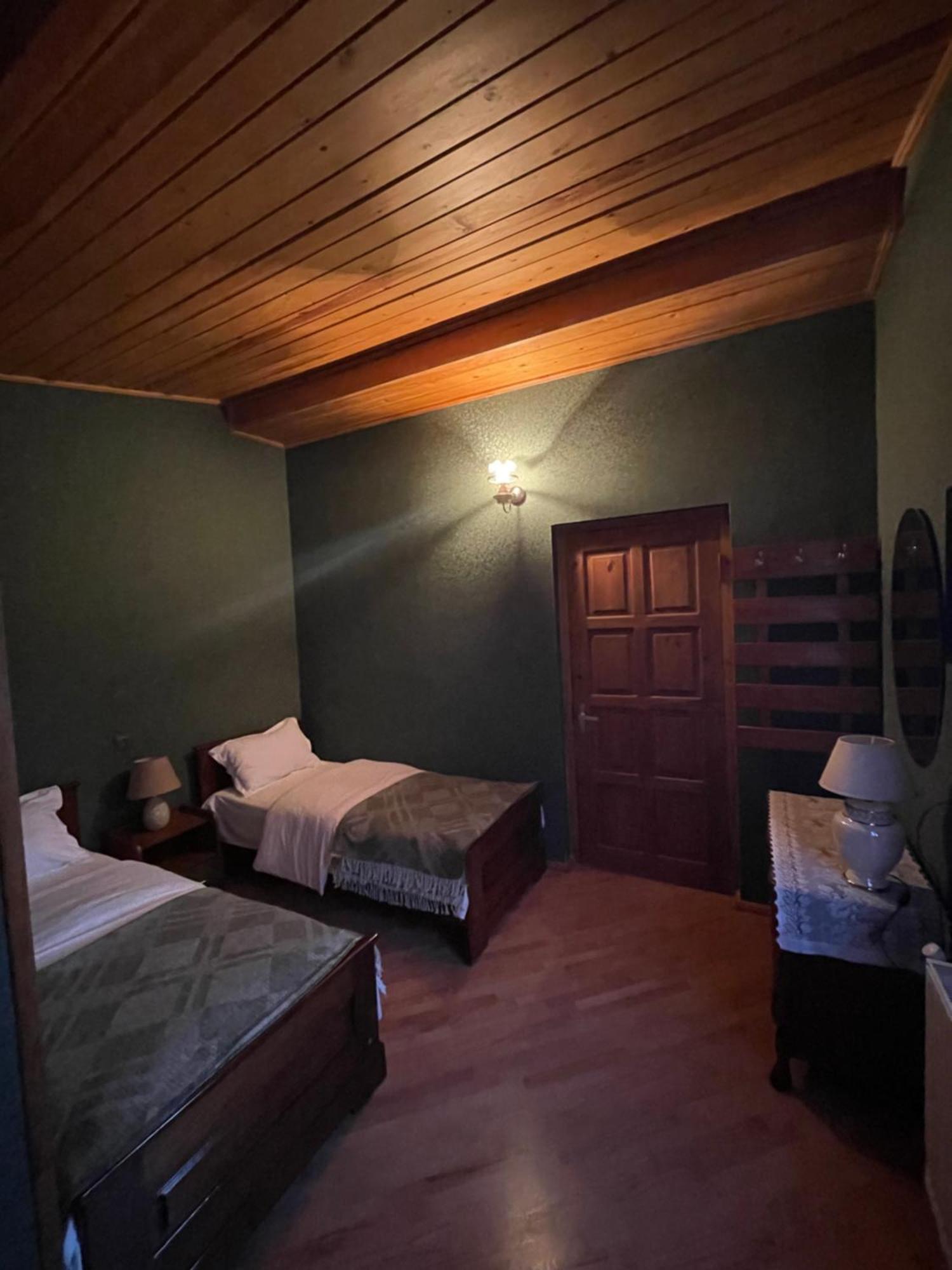 Milorava'S Guest House & Wine Cellar テラヴィ エクステリア 写真